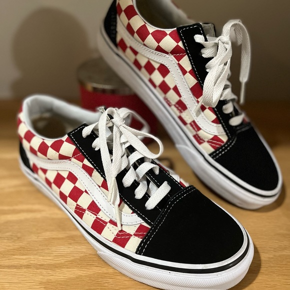Vans - Picture 3 of 3